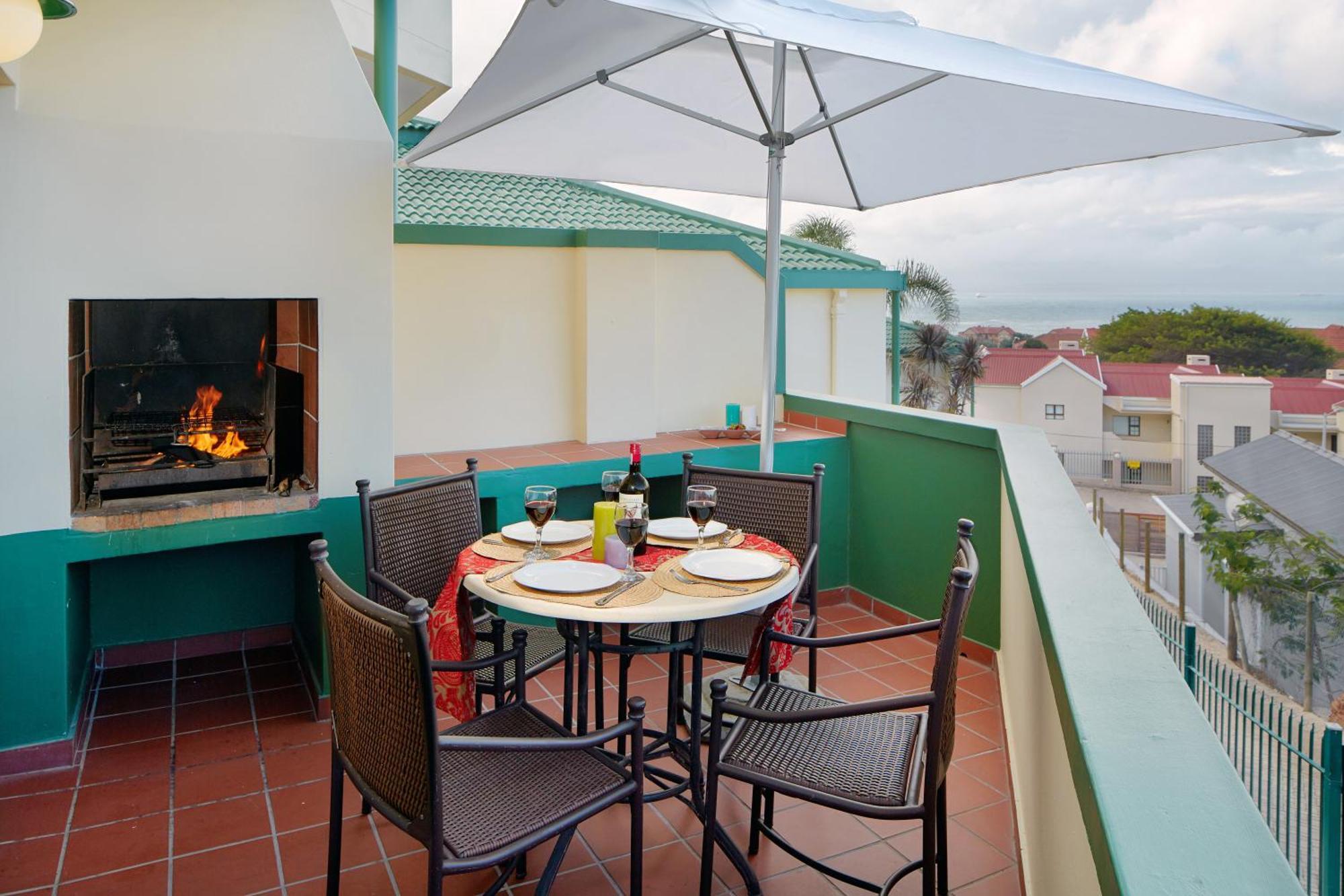 First Group Perna Perna Mossel Bay Apartment Exterior foto